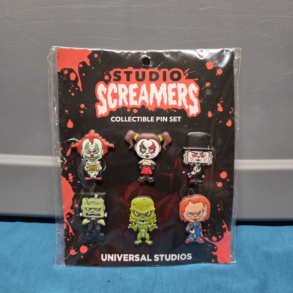 Universal Studios Studio Screamers Collectible Pin Set - Multicolor